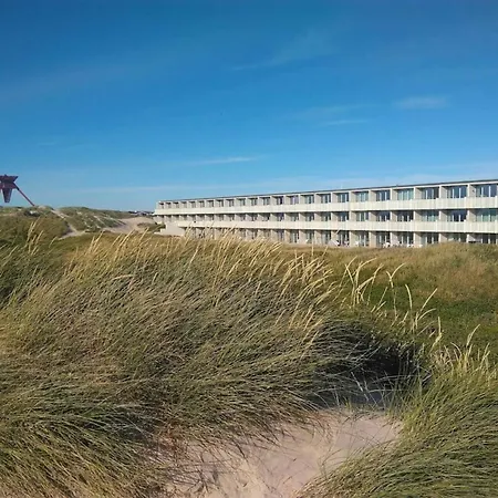 Seaside Charm Near Town-by Traum * ブロックフス
